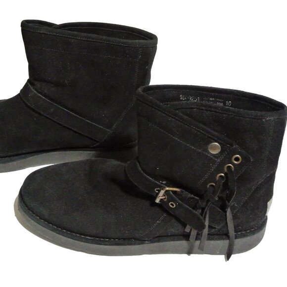 UGG Karisa Size 10 Black Suede Boot with fringe - Picture 3 of 3